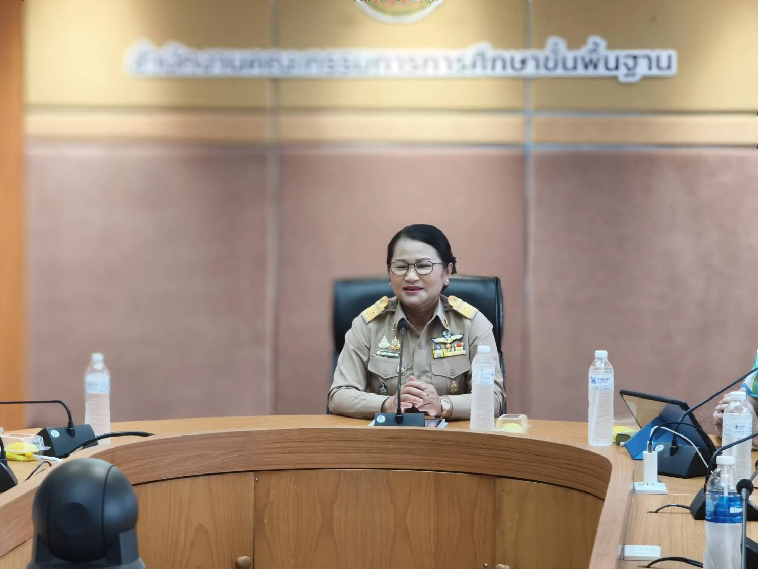 การประชุมชี้แจงแนวทางการคัดเลือกและรับสมัครสำนักงานเขตพื้นที่การศึกษาต้นแบบที่มีวิธีปฏิบัติ ที่เป็นเลิศและโรงเรียนต้นแบบที่มีวิธีปฏิบัติที่เป็นเลิศ (Best Practices) ระดับชาติ ในการจัดการศึกษาทางไกลผ่านดาวเทียม (DLTV) ประจำปีงบประมาณ พ.ศ. ๒๕๖๙